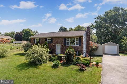 3500 Lawndale Rd E, Reisterstown, MD 21136