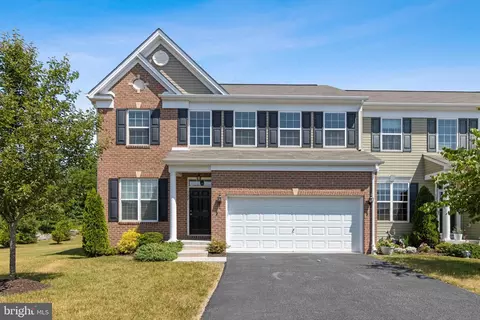 122 Greenvale Mews Dr #22, Westminster, MD 21157