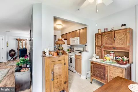 3860 Normandy Dr #1D, Hampstead, MD 21074 photo 8