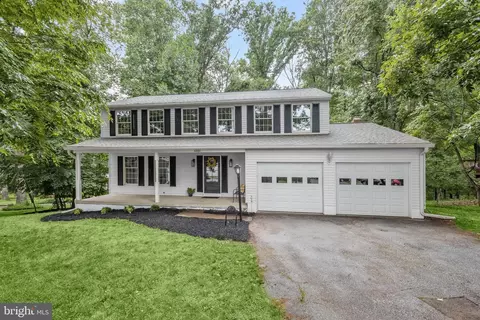 6601 Phaedra Ct, Sykesville, MD 21784