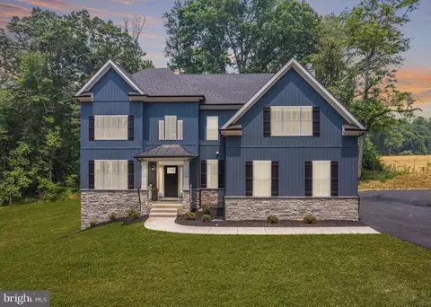 528 Hoods Mill Rd, Woodbine, MD 21797