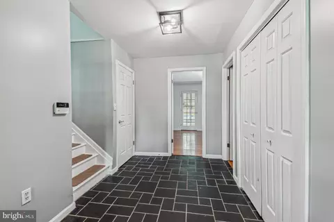 1211 Wynside Ln, Hampstead, MD 21074 photo 5