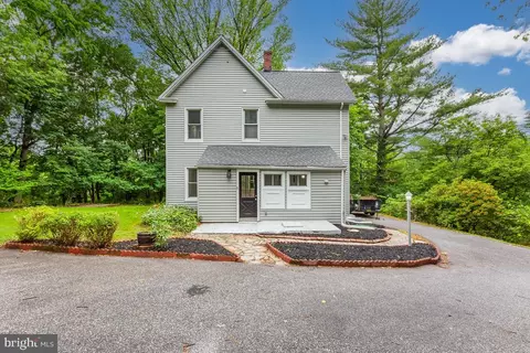 719 Wilson Ave, Sykesville, MD 21784