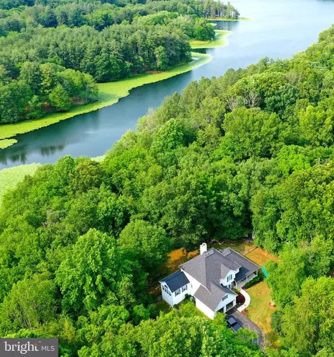 300 Neale, Sykesville, MD 21784