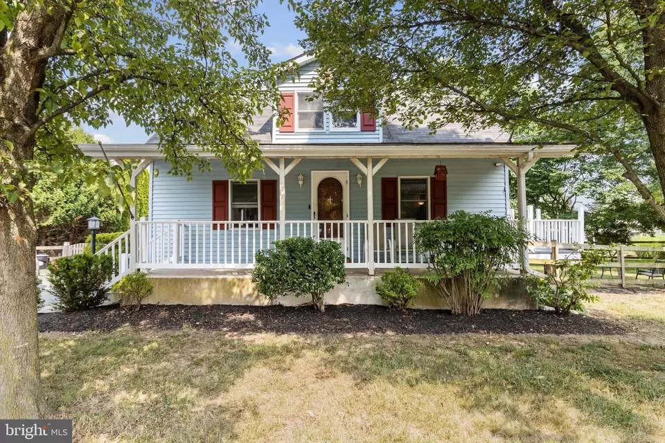 5906 Oakland Rd, Sykesville, MD 21784 32 Photos Movoto