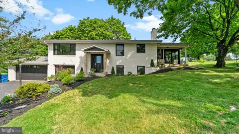 2112 Cape Horn Rd, Hampstead, MD 21074