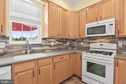 238 Lodestone Ct, Westminster, MD 21158 photo 8