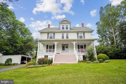 7214 Woodbine Rd, Woodbine, MD 21797