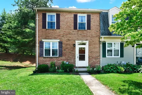 340 Logan Dr, Westminster, MD 21157