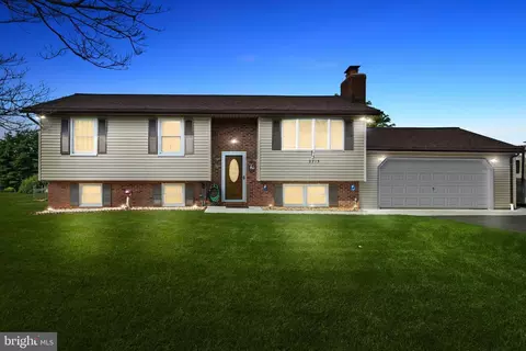 2715 Lawndale Rd, Finksburg, MD 21048