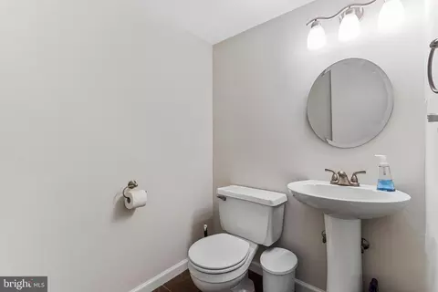 768 Windsor Dr, Westminster, MD 21158 photo 14