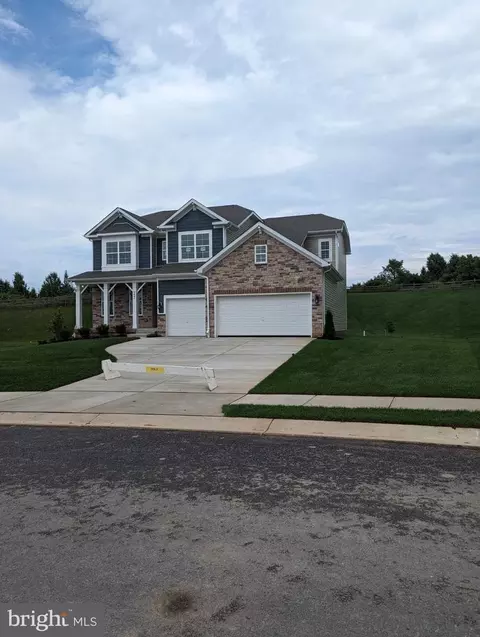 757 Starry Night Dr, Westminster, MD 21157
