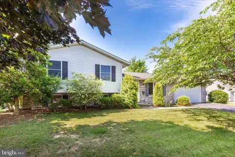 707 Snowfall Way, Westminster, MD 21157