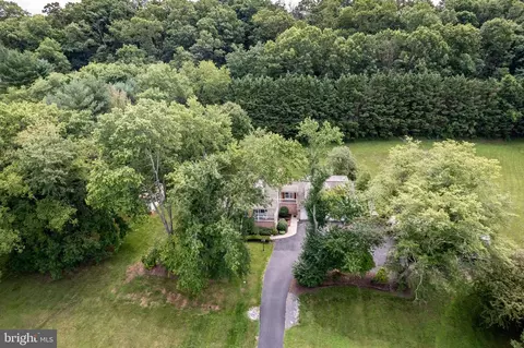 2857 E Mayberry Rd E, Taneytown, MD 21787 photo 3