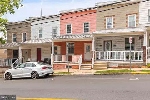 62 Bond St, Westminster, MD 21157