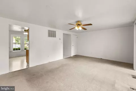 841 Ewing Dr, Westminster, MD 21158 photo 12