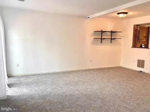 689 Clearview Ave, Hampstead, MD 21074 photo 9