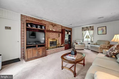 2214 Albert Rill Rd, Hampstead, MD 21074 photo 12