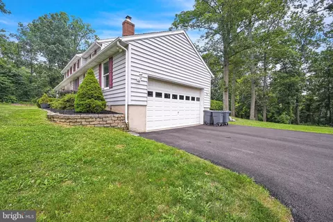 2214 Albert Rill Rd, Hampstead, MD 21074 photo 8