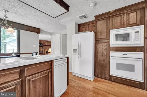 2214 Albert Rill Rd, Hampstead, MD 21074 photo 18