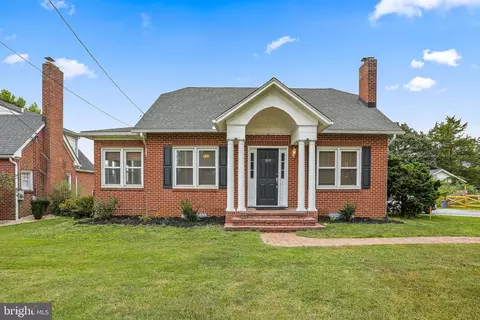 109 N Main St, Union Bridge, MD 21791
