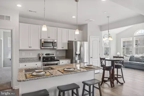 49 Bowie Mill Ave, Taneytown, MD 21787