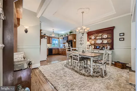 262 E Main St, Westminster, MD 21157 photo 6