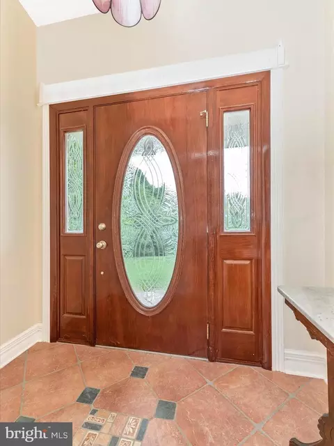 830 Jessica Lee Ln, Westminster, MD 21157 photo 3