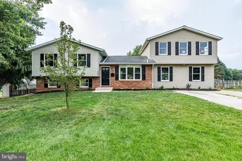 4004 Doefield Dr, Manchester, MD 21102