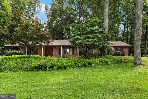 5671 French Ave, Sykesville, MD 21784