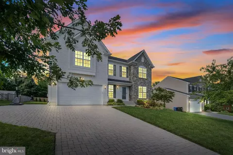 6708 Monroe Ave, Sykesville, MD 21784