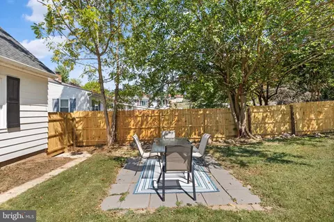 439 Maple Ave, Westminster, MD 21157 photo 4