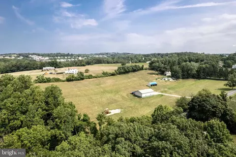 2100 Cape Horn Rd, Hampstead, MD 21074