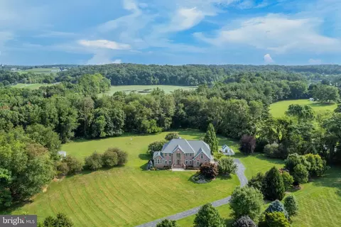 6347 Trout Stream Dr, Sykesville, MD 21784