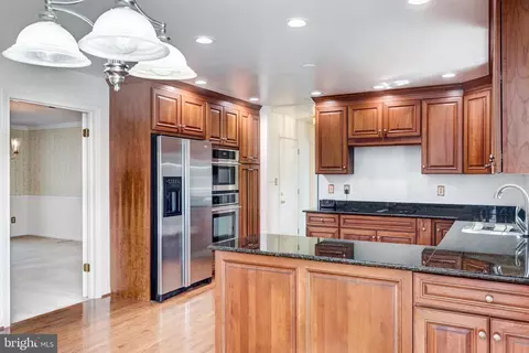 3413 Pine Cir S, Westminster, MD 21157 photo 4
