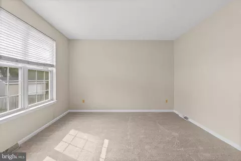 677 Windsor Dr, Westminster, MD 21158 photo 16