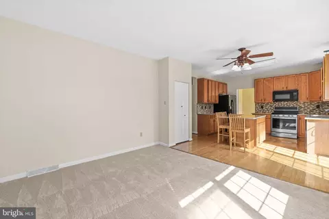 677 Windsor Dr, Westminster, MD 21158 photo 17