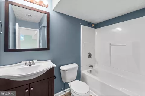 677 Windsor Dr, Westminster, MD 21158 photo 38