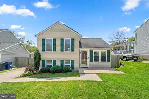 6387 Red Spruce Ln, Sykesville, MD 21784