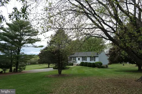 2104 Leroy Dr, Woodbine, MD 21797