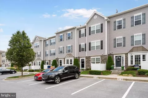 1819 Cassandra Dr #172, Sykesville, MD 21784
