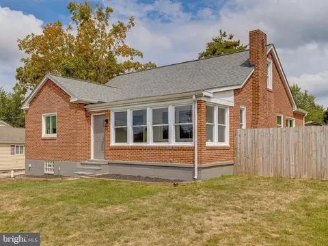 2717 Hanover Pike, Manchester, MD 21102