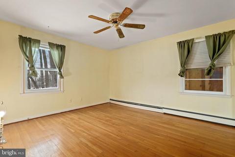 2302 Susanann Dr, Hampstead, MD 21074 photo 19