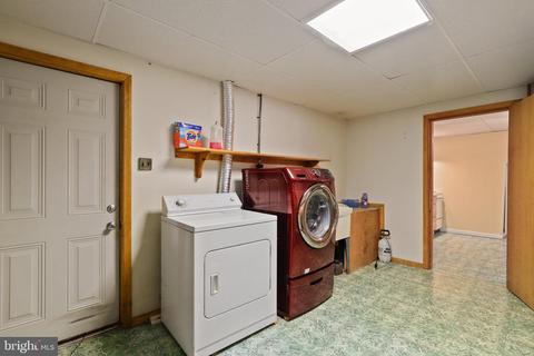 2302 Susanann Dr, Hampstead, MD 21074 photo 32