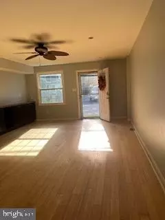70 12 Bond St, Westminster, MD 21157 photo 13