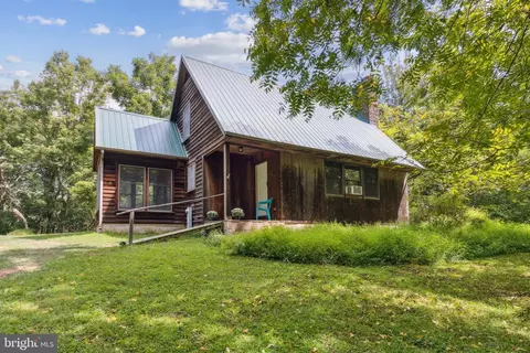 5131 Grave Run Rd, Manchester, MD 21102