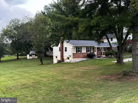 4827 Dave Rill Rd, Hampstead, MD 21074 photo 4