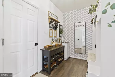964 Oak Tree Rd, Westminster, MD 21157 photo 9