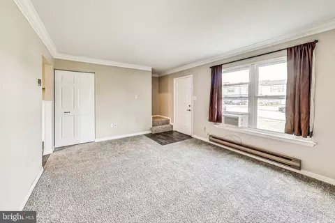 801 Ewing Dr, Westminster, MD 21158 photo 3