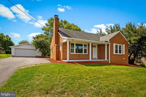 105 Warfieldsburg Rd, Westminster, MD 21157